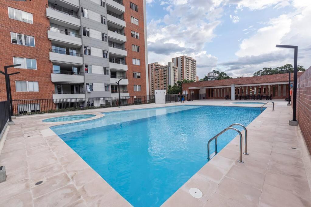 Luxury Brand New In Laureles Apartment *
